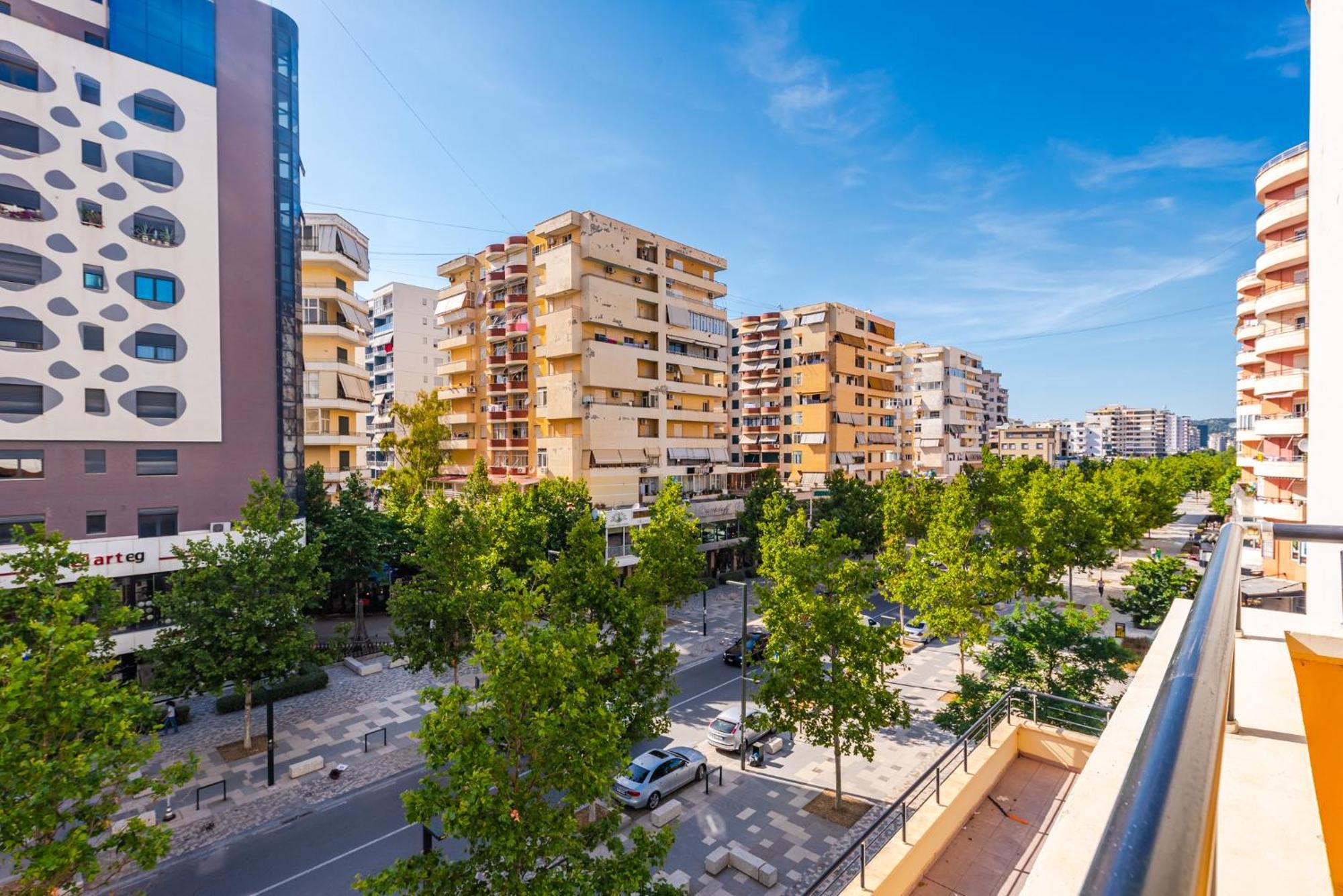 City Center Apartments By Kondo Stays Vlorë Exteriér fotografie